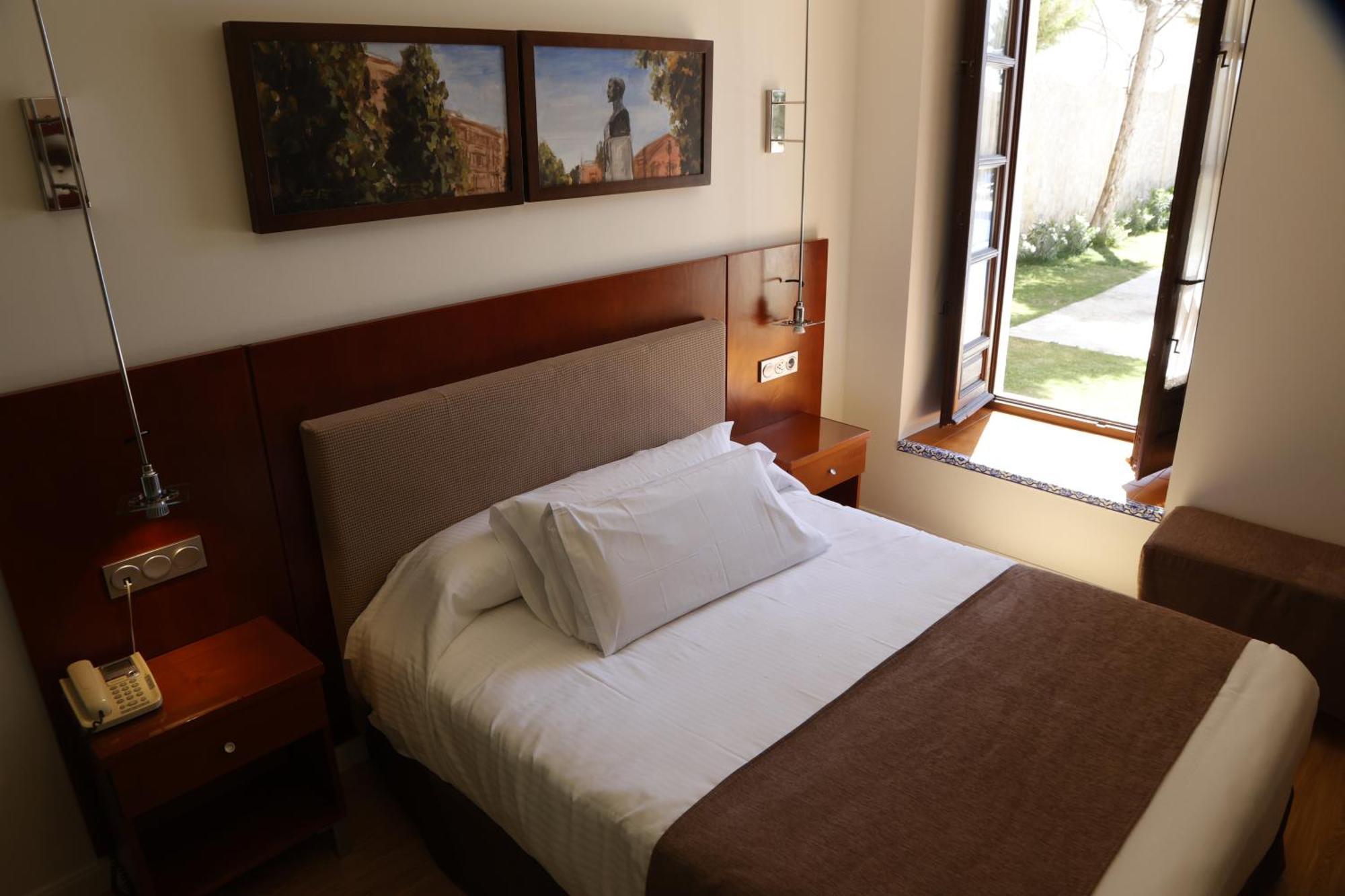 Hotel El Carmen Puente Genil Extérieur photo