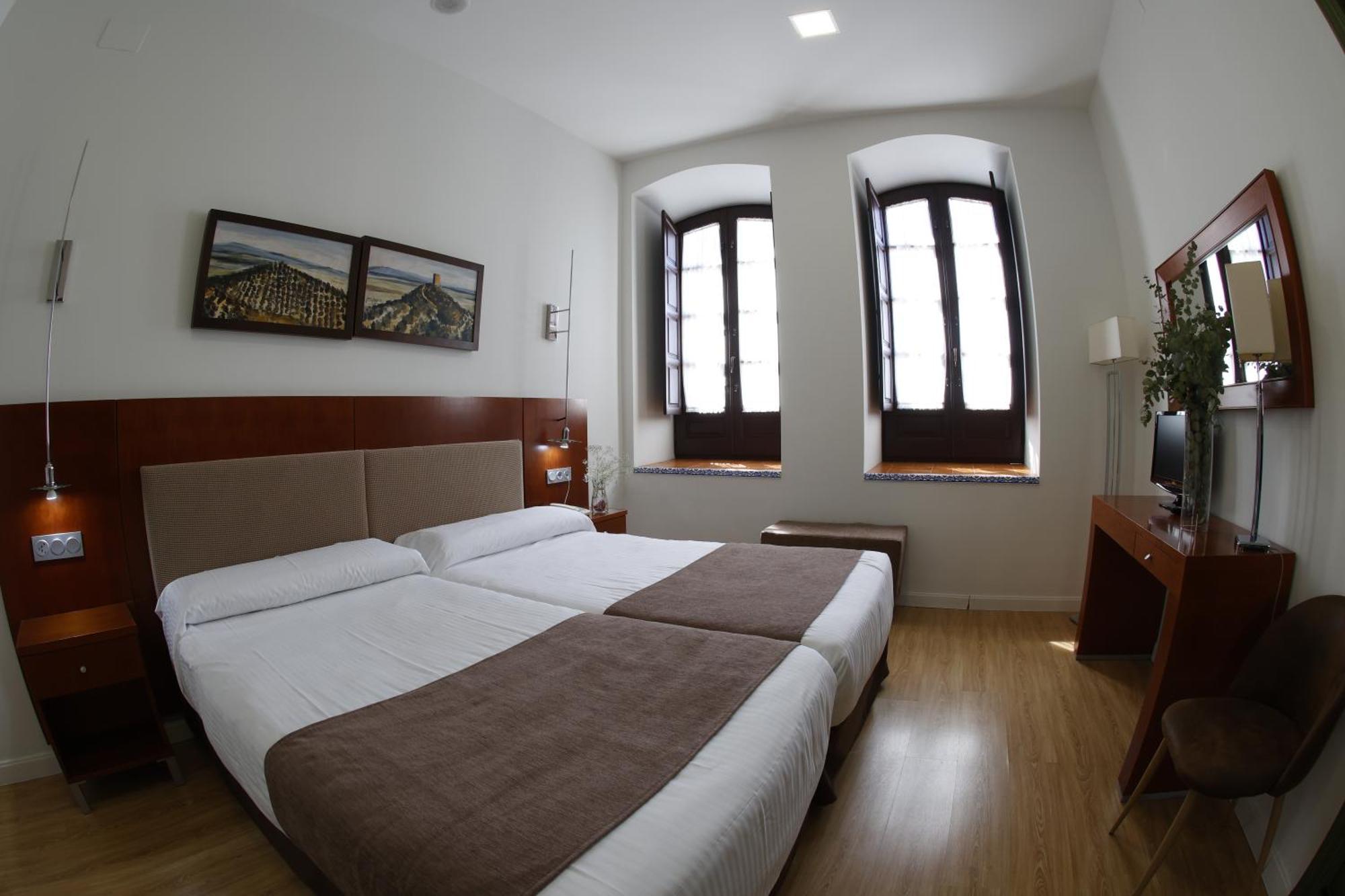 Hotel El Carmen Puente Genil Extérieur photo